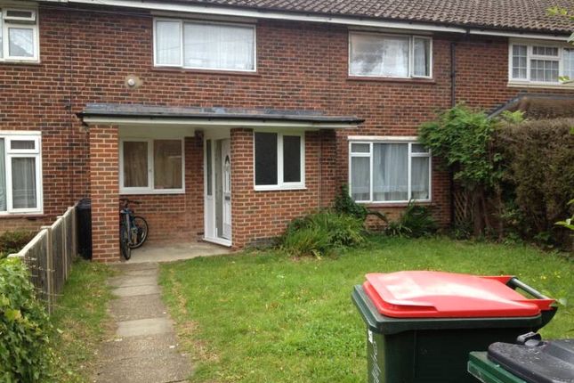 Terraced house to rent in Crosspath, Crawley