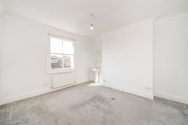6A, Greyhound Road, London photo 4