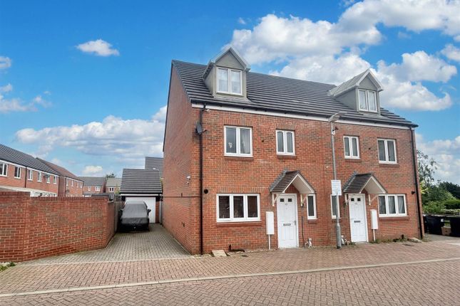Thumbnail Semi-detached house for sale in Guardian Way, Luton