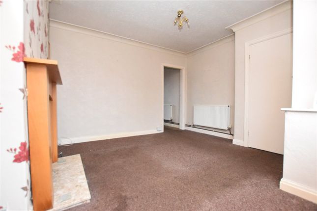184, Haigh Moor Road, Wakefield photo 5