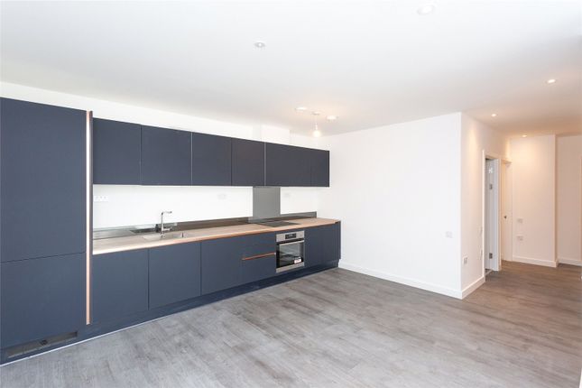 Flat for sale in 400 Whippendell Road, Watford