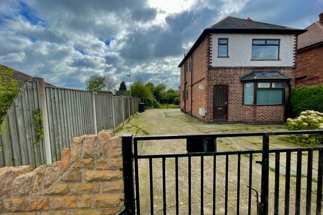 Thumbnail Detached house for sale in Perlethorpe Avenue, Gedling, Nottingham