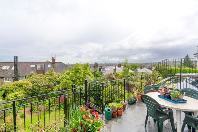 Semi-detached house for sale in Linden Road, London