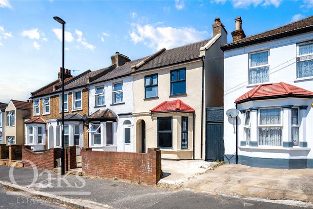 69, Livingstone Road, Surrey photo 2