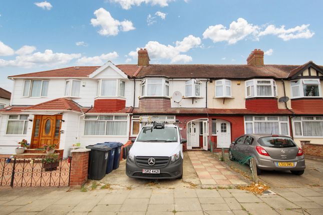 Thumbnail Terraced house for sale in Torrington Road, Perivale, Middlesex