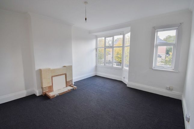 Thumbnail Flat to rent in Narborough Road, Leicester
