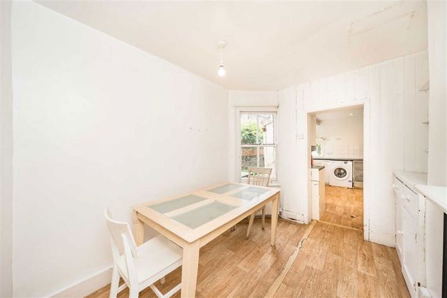 130, Branksome Road, London photo 4