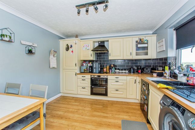 25, The Russets, WISBECH photo 2