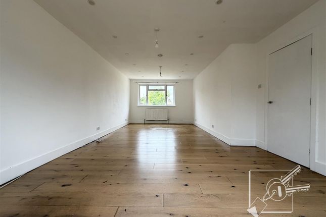 60, St. Dunstans Drive, Gravesend photo 3