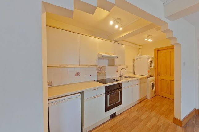 Flat 2 The Maltings, Couper Square, Thurso photo 3