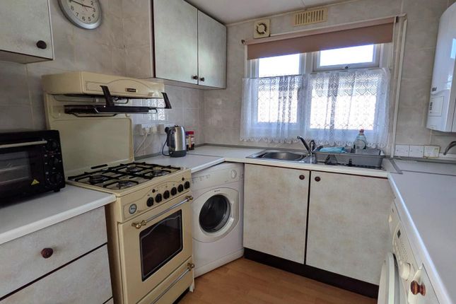 15 Rowan Way, Claremont Park, Berrow photo 3