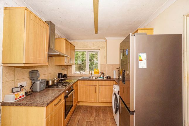 23, Fairstone Close, Hastings photo 4