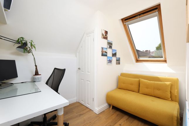 Flat 8, 59 Ashley Hill, Bristol photo 4
