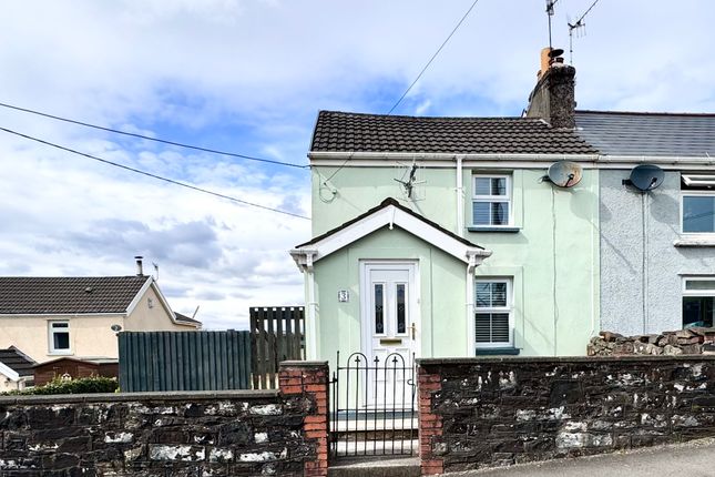 Thumbnail Cottage for sale in Merthyr Road, Llwydcoed, Aberdare