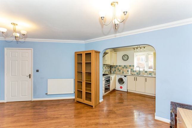 20, Foundry Walk, Kettering photo 4