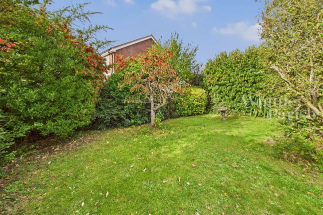 1, Burton Close, Diss photo 2