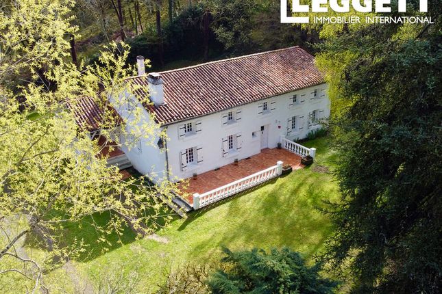 Villa for sale in Rioux-Martin, Charente, Nouvelle-Aquitaine