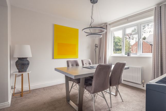 38 The Drive, Gosforth, Tyne and Wear photo 3