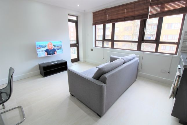 Flat to rent in Cromer Street, Russell Square, London