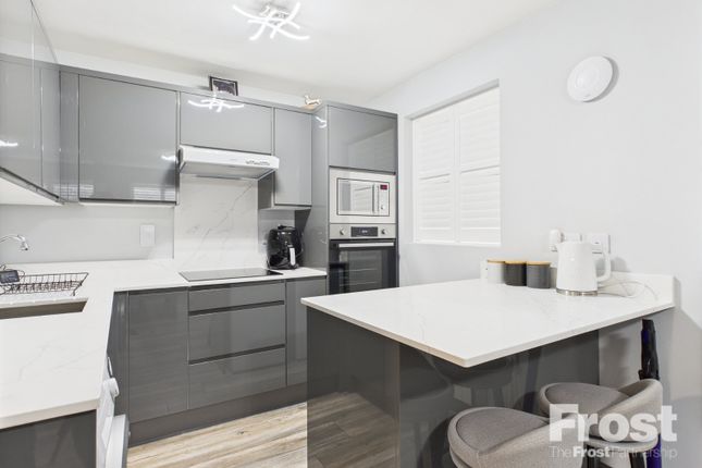 1-bed flat on 469, Maplin Park, Berkshire, £220,000