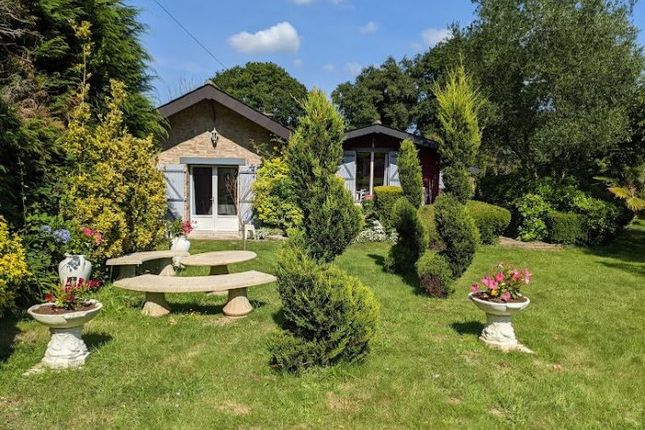 Detached house for sale in La Cheze, Bretagne, 22210, France