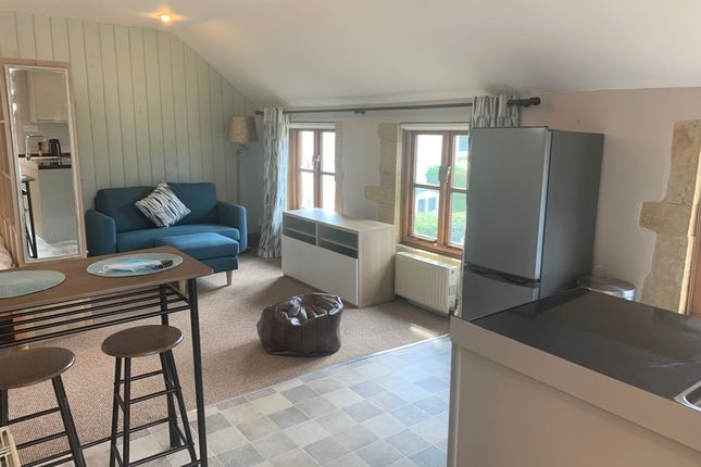 The Annex, 10, Summerlands, Yeovil photo 3