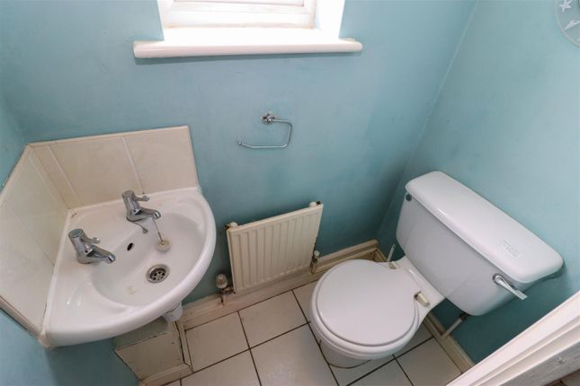 Semi-detached house for sale in Albert Street, Fleet