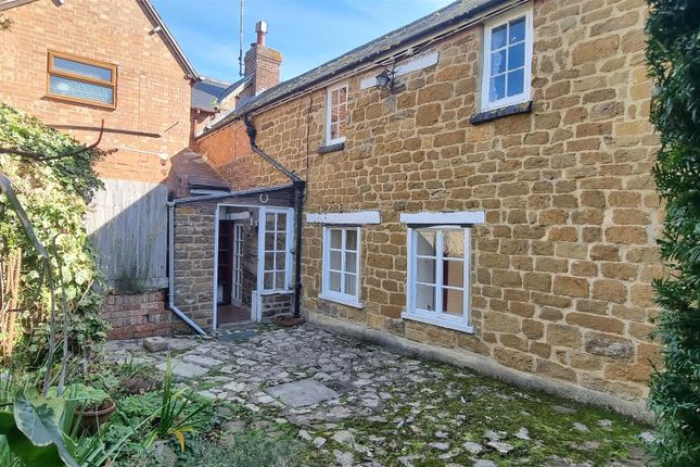 Clyde House, New Street, Southam photo 4
