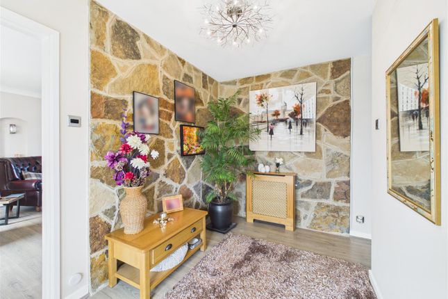 Broadlands, Farm Road, Ruardean photo 5