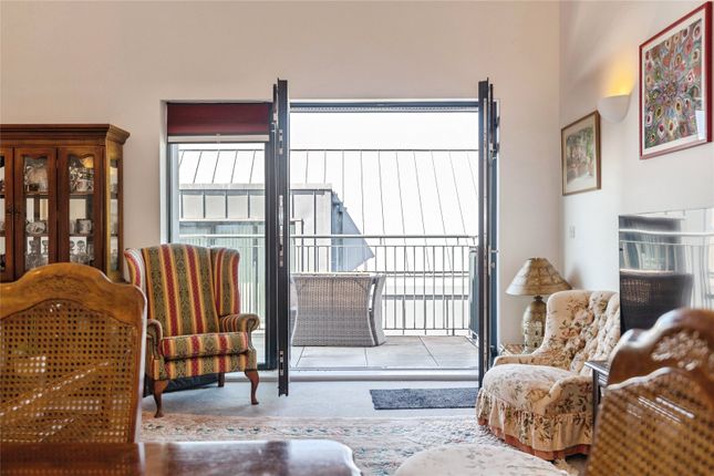 Flat 14, The Wharf,, Coal Orchard, Somerset photo 4