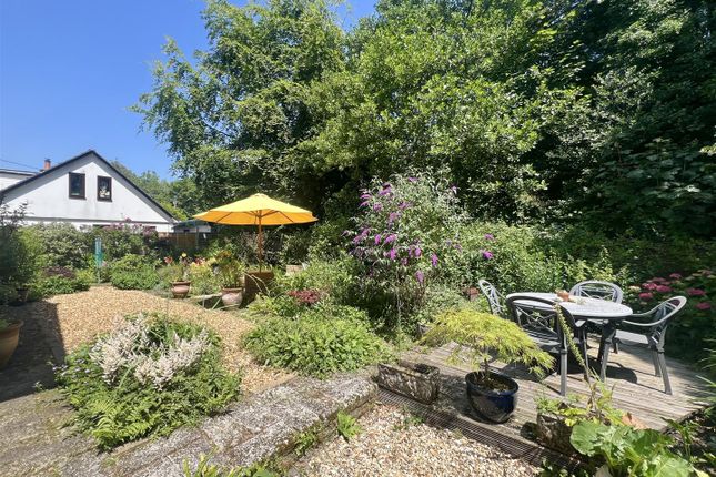 5, Lower Tregongeeves, St. Austell photo 3
