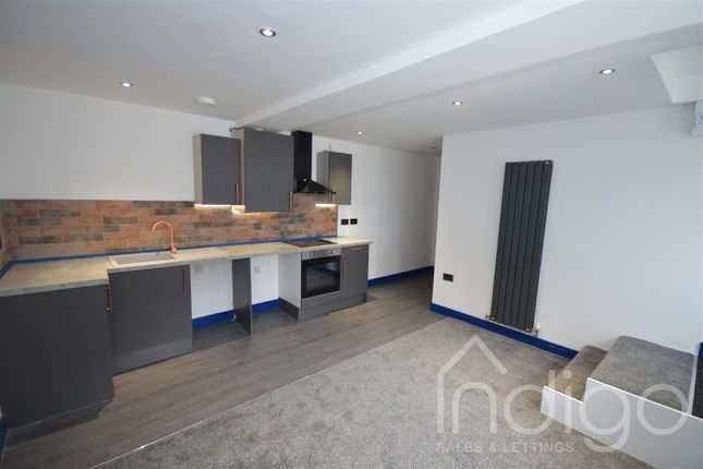 Thumbnail Flat to rent in Hanover Street, Newcastle-Under-Lyme
