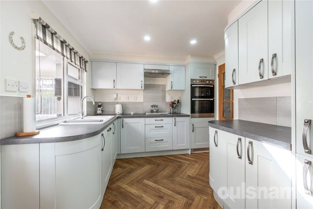 27, Waterside Orchard, Hopwood photo 2