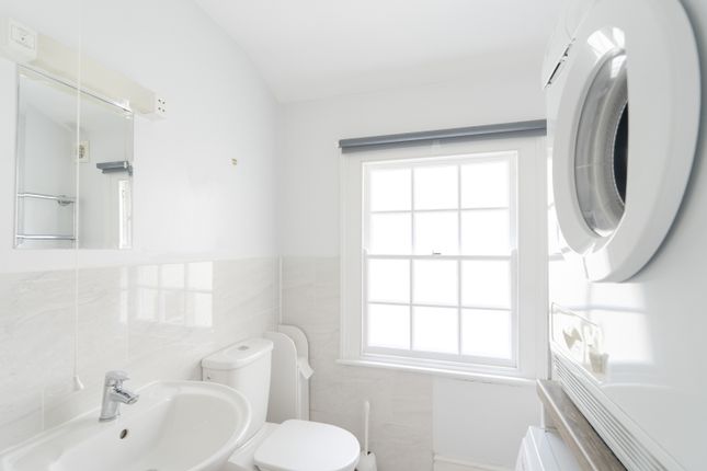 77 Woodstock Road-05566