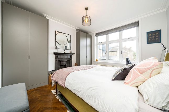 63, Riseldine Road, London photo 4