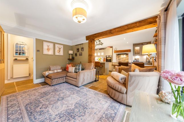 1 Forest Cottage, Castle Road, Cardiff photo 4