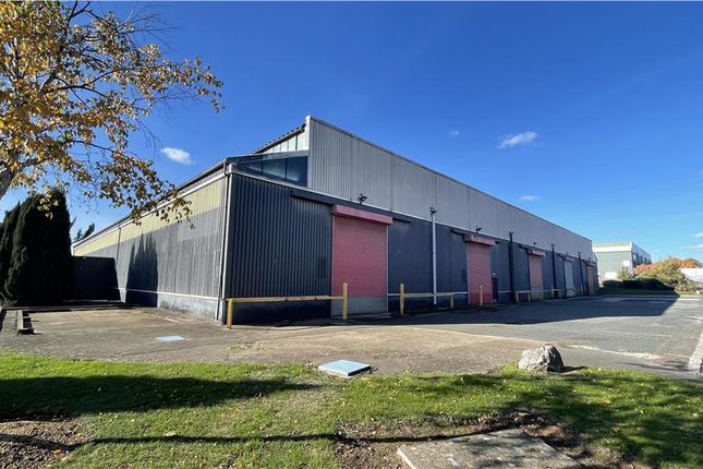 Warehouse to let in Unit 23, Hartlebury Trading Estate, Hartlebury, Kidderminster, Worcestershire