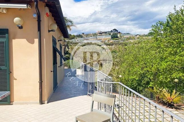 Villa for sale in Sanremo, Liguria, 18038, Italy