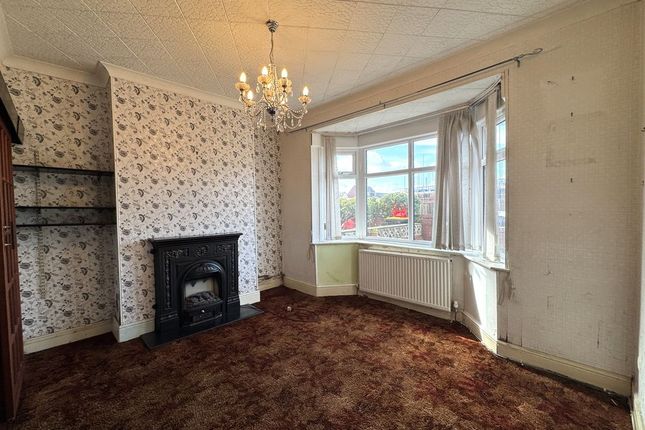 Mendalgief Road, Newport photo 3