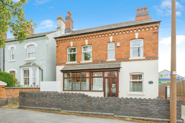 4-bed detached on 7, Leicester Road, Hinckley, £375,000