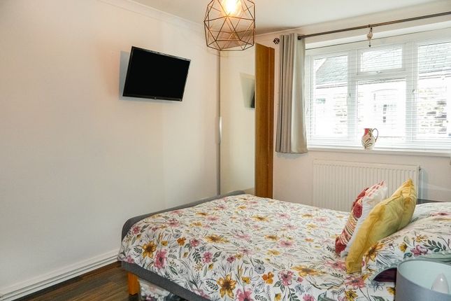 9 Gladstone Street, Blaina photo 4