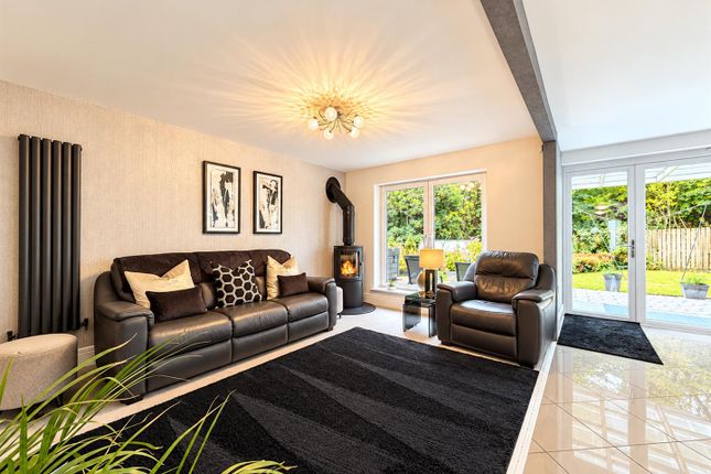 Kingfisher Avenue, Hamilton photo 3