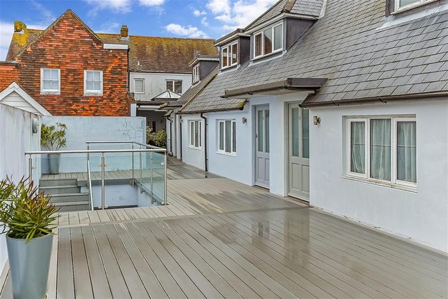 Thumbnail Maisonette for sale in Foundry Passage, Lewes, East Sussex