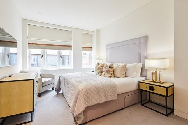 Studio flat on 2.03, 65, Duke Street, London, £9,533/mo