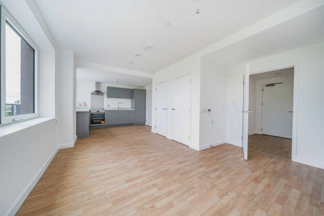 Flat 24 Chand House,, St Pauls Road, London photo 3