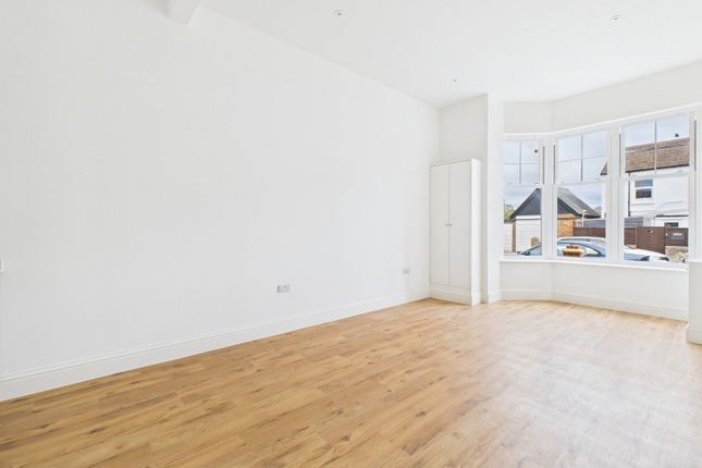 2 Northcourt Mansions, King Street, Worthing photo 2