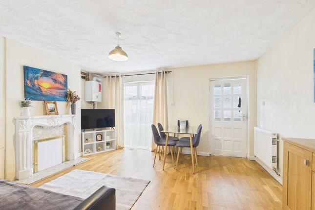 6, Roe Close, Bridgwater photo 3