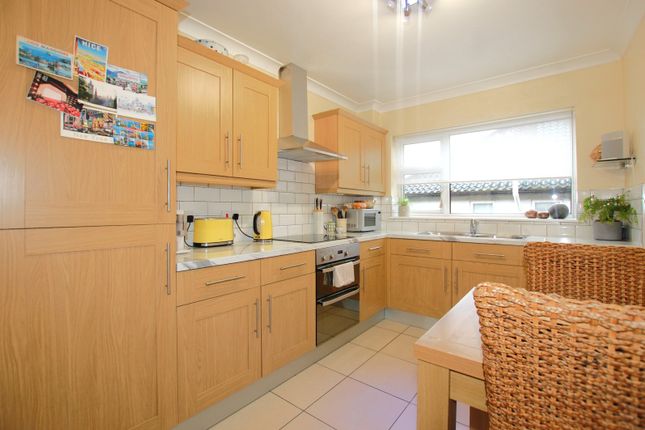 14, Pentlands,, Beckenham, photo 3