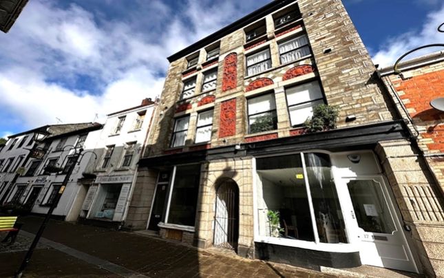 Thumbnail Flat for sale in 15-17 Honey Street, Bodmin, Cornwall