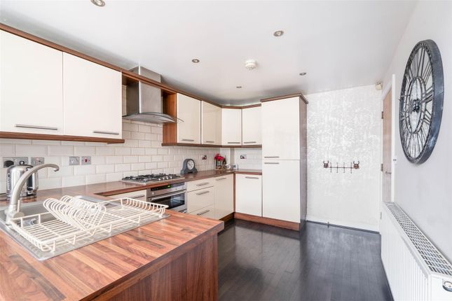 1 Malthouse Mews, Inns Lane, Alfreton photo 3